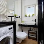 Comfortable For 2 People With An Ideal Location By Renters Daire