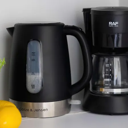 Apartamento Comfortable For 2 People With An Ideal Location By Renters Varsóvia