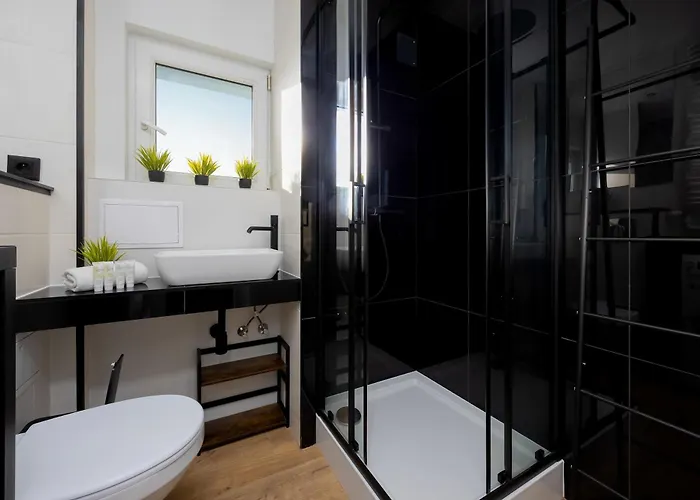 דירה Comfortable For 2 People With An Ideal Location By Renters ורשה